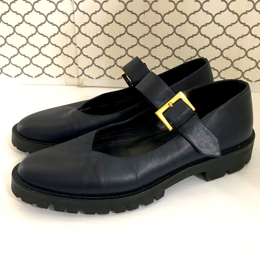Suzanne Rae Navy Mary Jane Lug Sole Flats with Gold Buckle Size 39